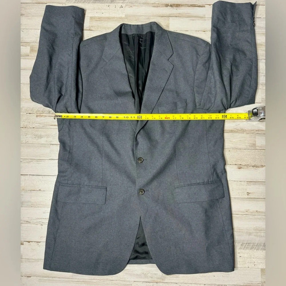 Polo University By Ralph Lauren Men’s Wool Blazer Jacket Gray Solid 46T - Picture 4 of 11